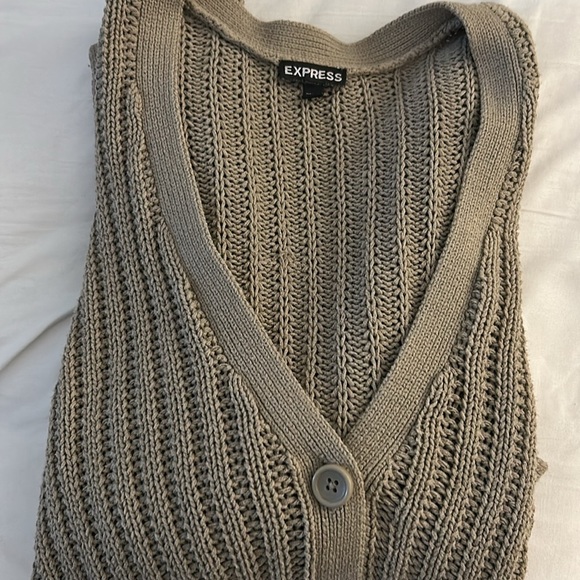 Express Taupe Knit Sweater size XS - Picture 6 of 7
